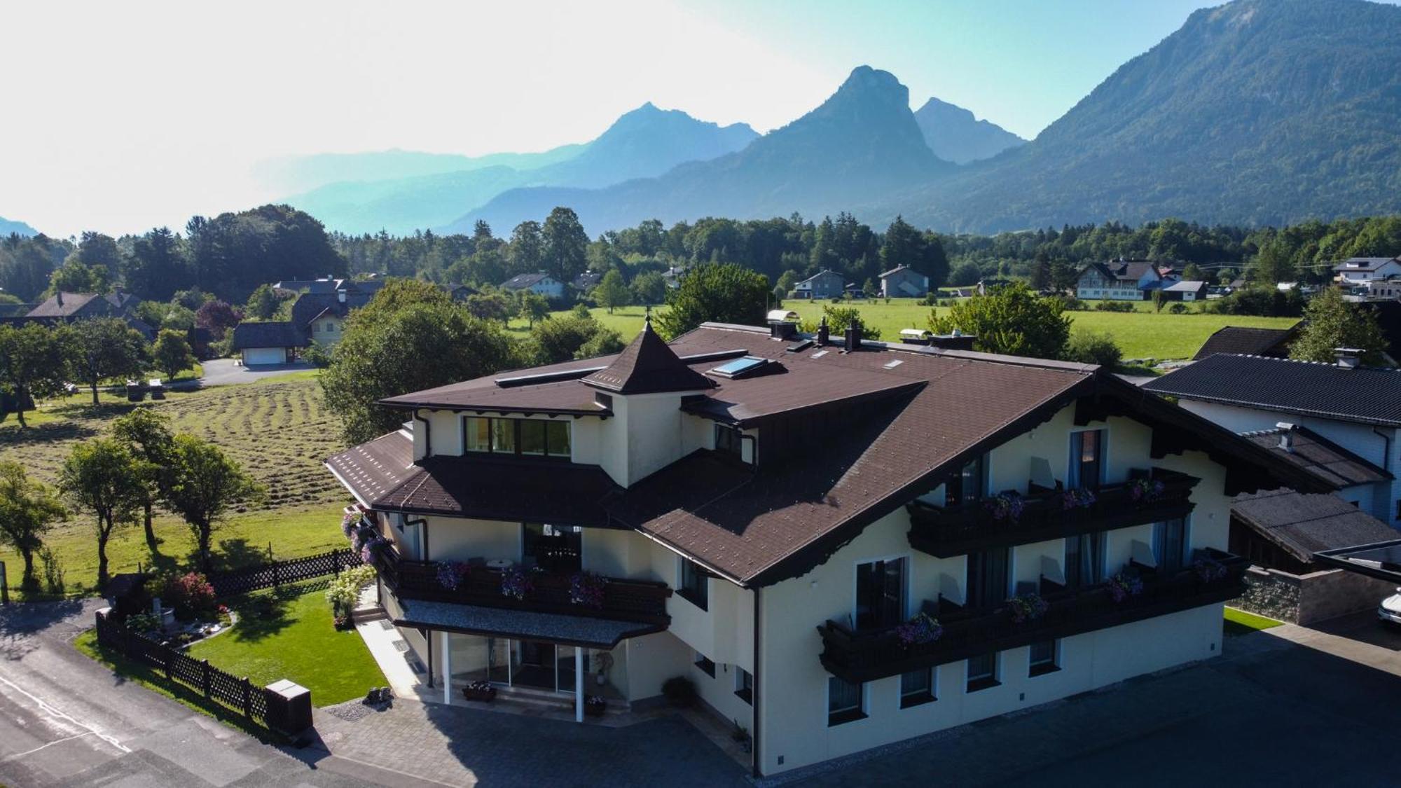 Pension Schloemmer Sankt Gilgen Exteriör bild